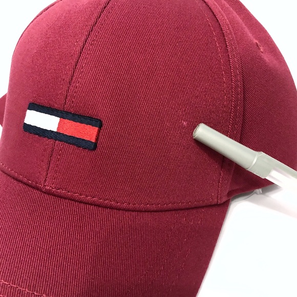 Tommy Hilfiger Embroidered Logo Strapback Hat Cap - Picture 8 of 8